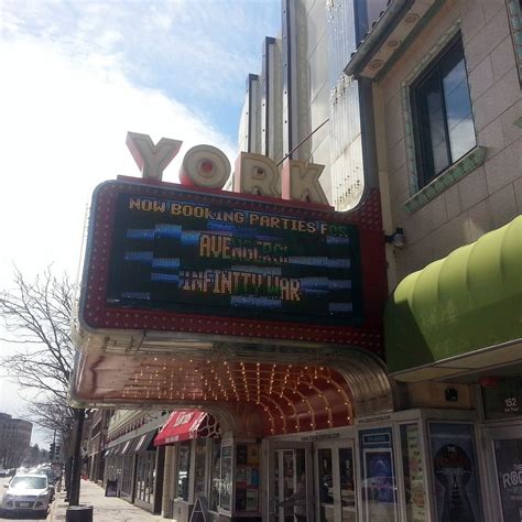 CLASSIC CINEMAS YORK THEATRE (Elmhurst): Ce qu'il faut savoir