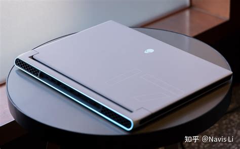 Alienware 17X 的图像结果