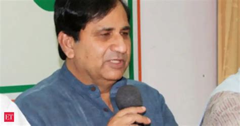 Congress lashes out at Gujarat government over poverty figures - The ...