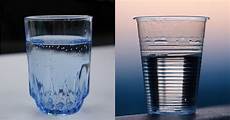 bicchieri di bicchieri di plastica o di vetro domande impossibili bicchieri di bicchieri di plastica o di vetro domande impossibili