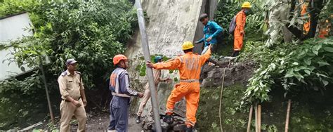 5,000 evacuated as IAF's Chinook, MI17 helicopters join Uttarakhand rescue