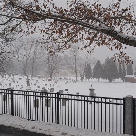 Floral Park Cemetery