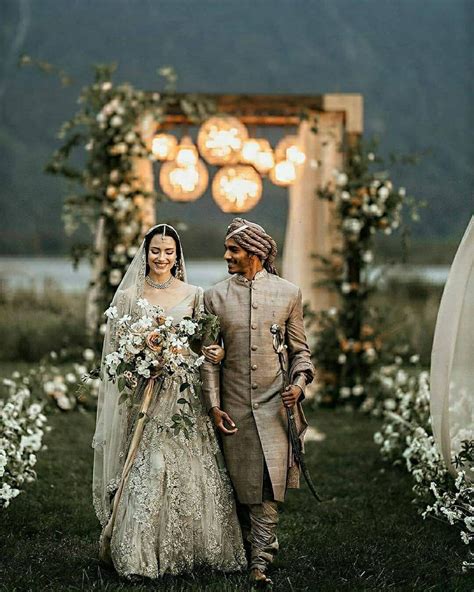 Here is a List of Updates Your Wedding Website Must Have