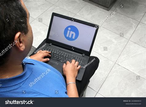 Finance LinkedIn. Background 的图像结果