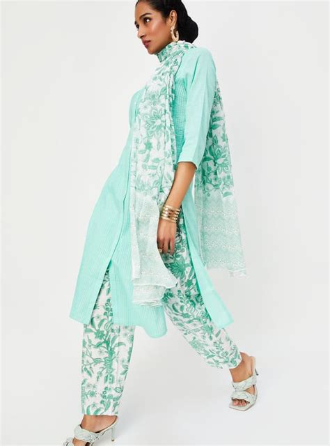Buy Women Pintuck Straight Kurta Set Online at just Rs. 1499.0 ...