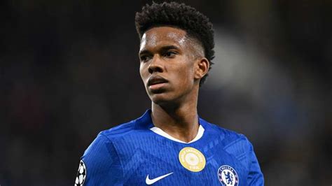 'I cried into my parents' arms' - Chelsea's Estevao Willian opens up on ...