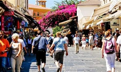 顶级资本对于希腊旅游业的信心再提升！跟着大佬投资准没错！_移民