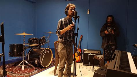 The Jam Room - Gallery - Voice Recording