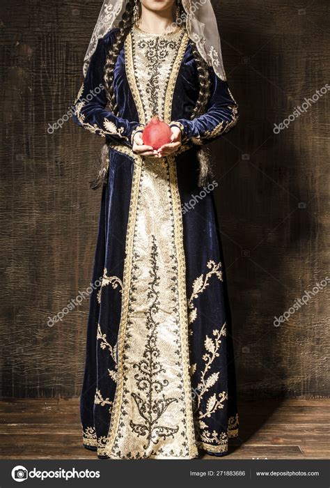 Traditional Armenian Costume