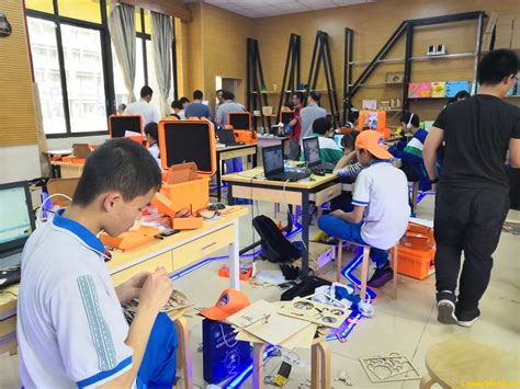 绥宁：18名学生参加湖南省第21届中小学电脑制作大赛获佳绩_