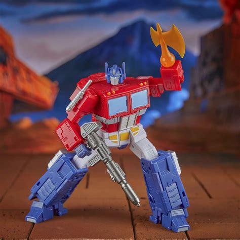 Hasbro Rolls Out New Transformers: The Movie Optimus Prime Figure