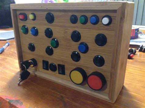 Sim Button Box 的图像结果