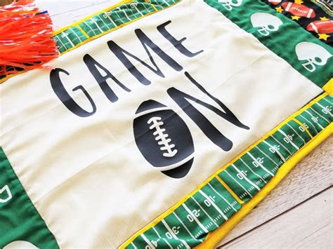 Homemade Table Runner Ideas Sports Theme 的图像结果