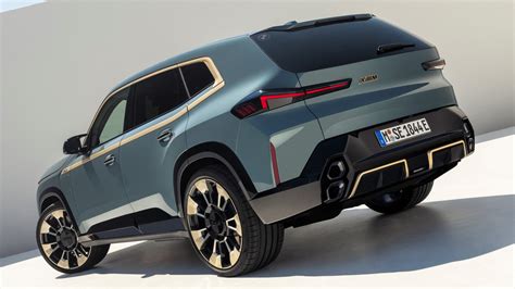 What is an SUV? - AutomoBible