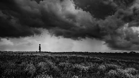 Download wallpaper 3840x2160 loneliness, alone, sad, bw, vast 4k uhd 16 ...