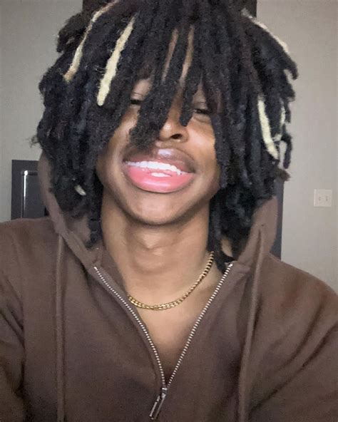 Pin by Mccarlie Thomas on Quick Saves | Dreadlock hairstyles for men ...