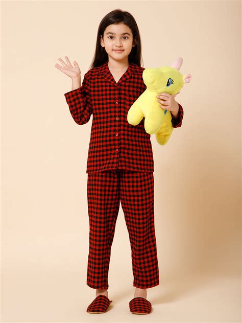 Girls Red Fleece Checked Full Sleeves Pyjama Set With Slip Ons ...