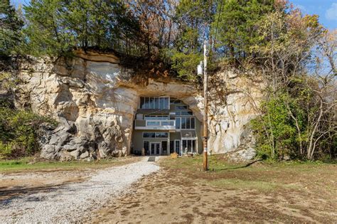 What's behind the doors of this Missouri cave? A former roller rink ...