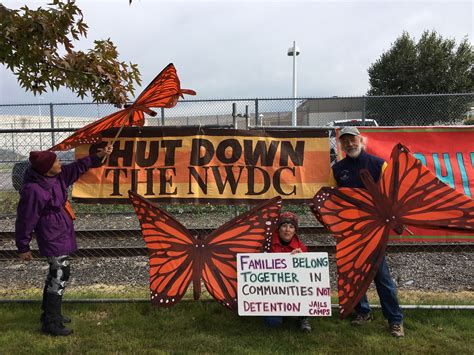 VIUF and La Resistencia At Tacoma NW Detention Center - Backbone Campaign