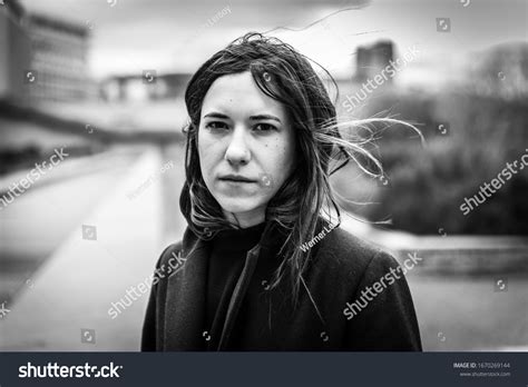 1,109 張 28 year old women 圖片、庫存照片和向量圖 | Shutterstock