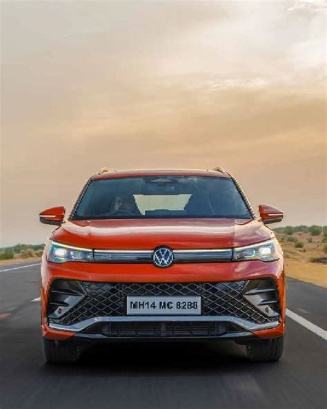 Volkswagen Tiguan R-Line Design, Colours & Reviews | Times Drive