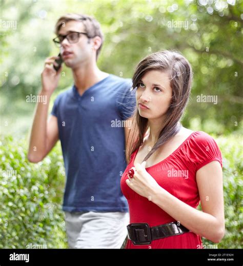 Angry Conversation 的图像结果