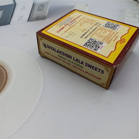Srivilliputhur Palkova Made By Singh Lala Kadai | Milk Kova – Onezeros.in
