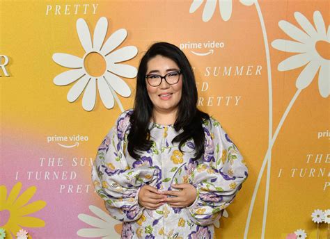 Does Susannah Die in 'The Summer I Turned Pretty'? Jenny Han Talks ...