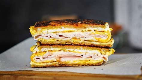pain de mie oeuf jambon fromage au four