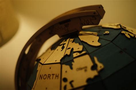 Earth地球 的图像结果