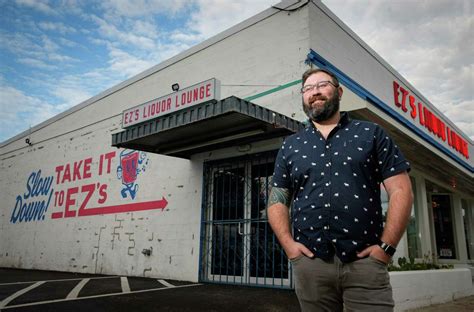Houston’s new bar EZ’s Liquor Lounge is a dive bar lover’s dream