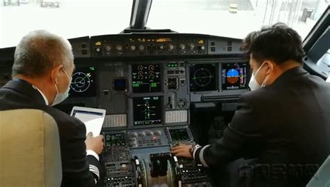 首都航空飞行员李刚：二十五年始终如一 奋斗成就光彩人生-中国民航网