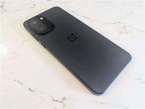 Gadgets review | OnePlus 15R: A gaming beast that refuses to drop ...