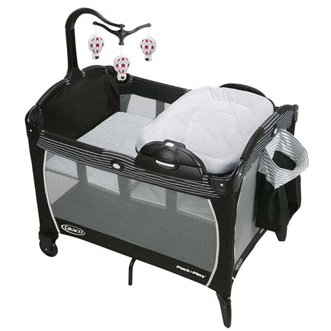 Graco Pack 'n Play Portable Playard With Reversible Napper & Changer ...