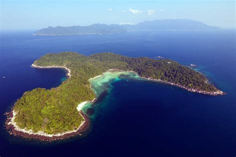 Scuba Diving on Tioman Island Malaysia - Tioman Dive Resort and B&J Diving