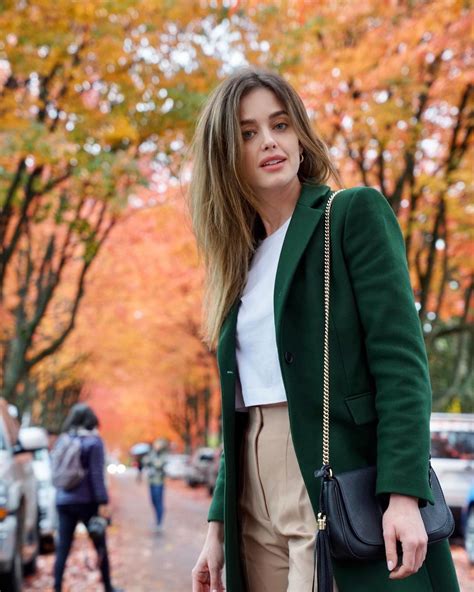 Ashley Newbrough - Bio, Age, Height, Wiki | Models Biography