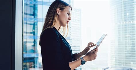 Financial Services 的图像结果