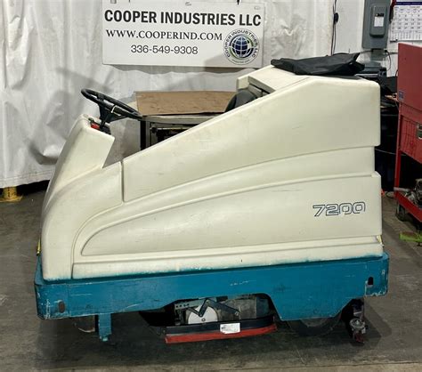 ITEM 2131: TENANT FLOOR SCRUBBER MODEL 7200 – Cooper Industries LLC