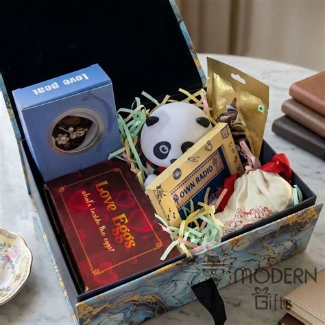 Personalized Gifts Online in India | Modern Gifts