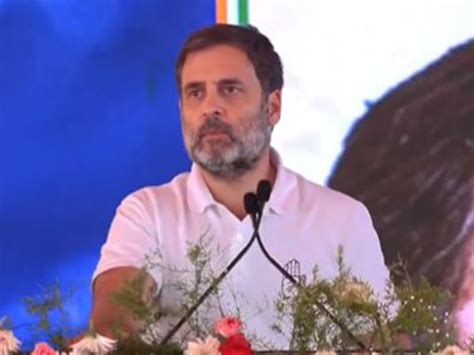 "This govt handed over Dharavi to Adani": Rahul Gandhi at Nanded rally ...