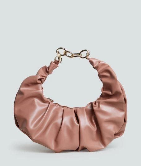 Best Valentine's Day Gift Ideas To Surprise Your Loved Ones | WhatsHot