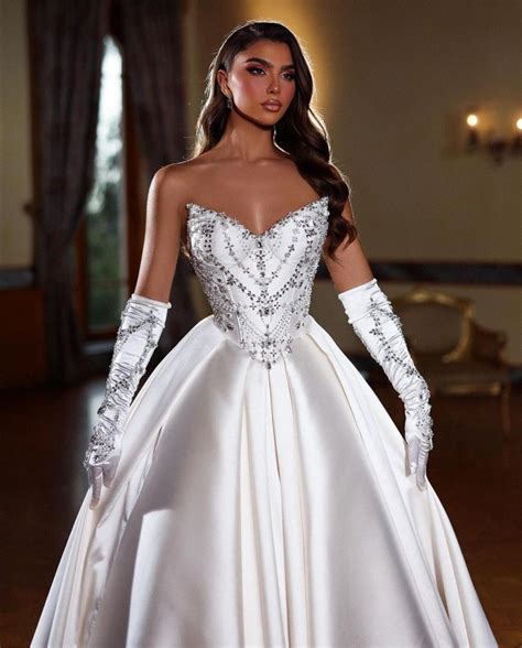 Wedding dress - Boran Ali | Wedding dress bustle, Glittery wedding dress, Glamourous wedding dress - glittery wedding dresses