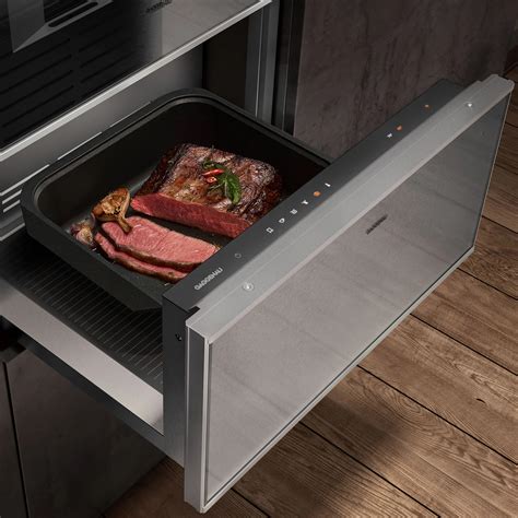 Versatile Functionality with The Gaggenau Series 400 warming drawer