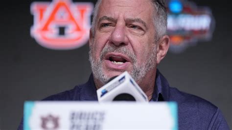 Johni Broome injury update before Auburn vs Florida in March Madness