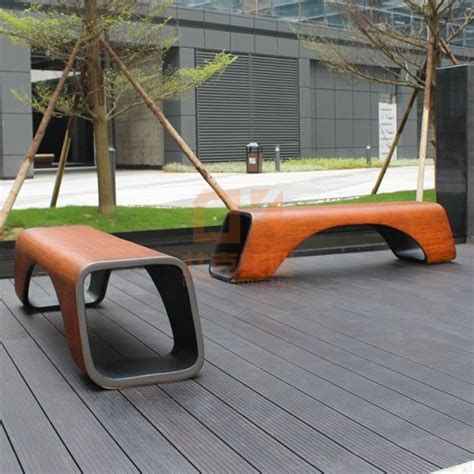 户外玻璃钢座凳制作材料有哪一种