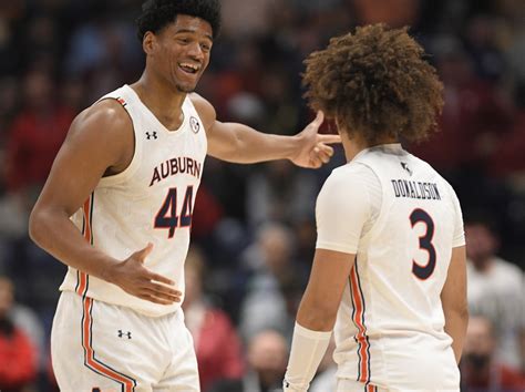 Auburn football HC Hugh Freeze on which basketball players he'd recruit