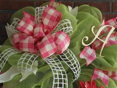 Spring Mesh Wreaths Tutorial 的图像结果