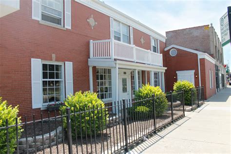 Sheldon-Goglin Kaminski Funeral Home - Chicago - IL | Legacy.com