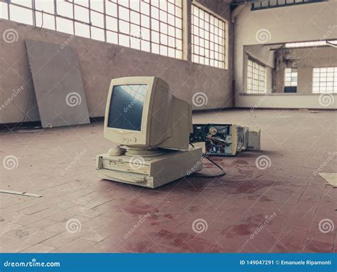 Broken Bad Computer 的图像结果