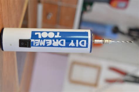 Using a Dremel Tool 的图像结果